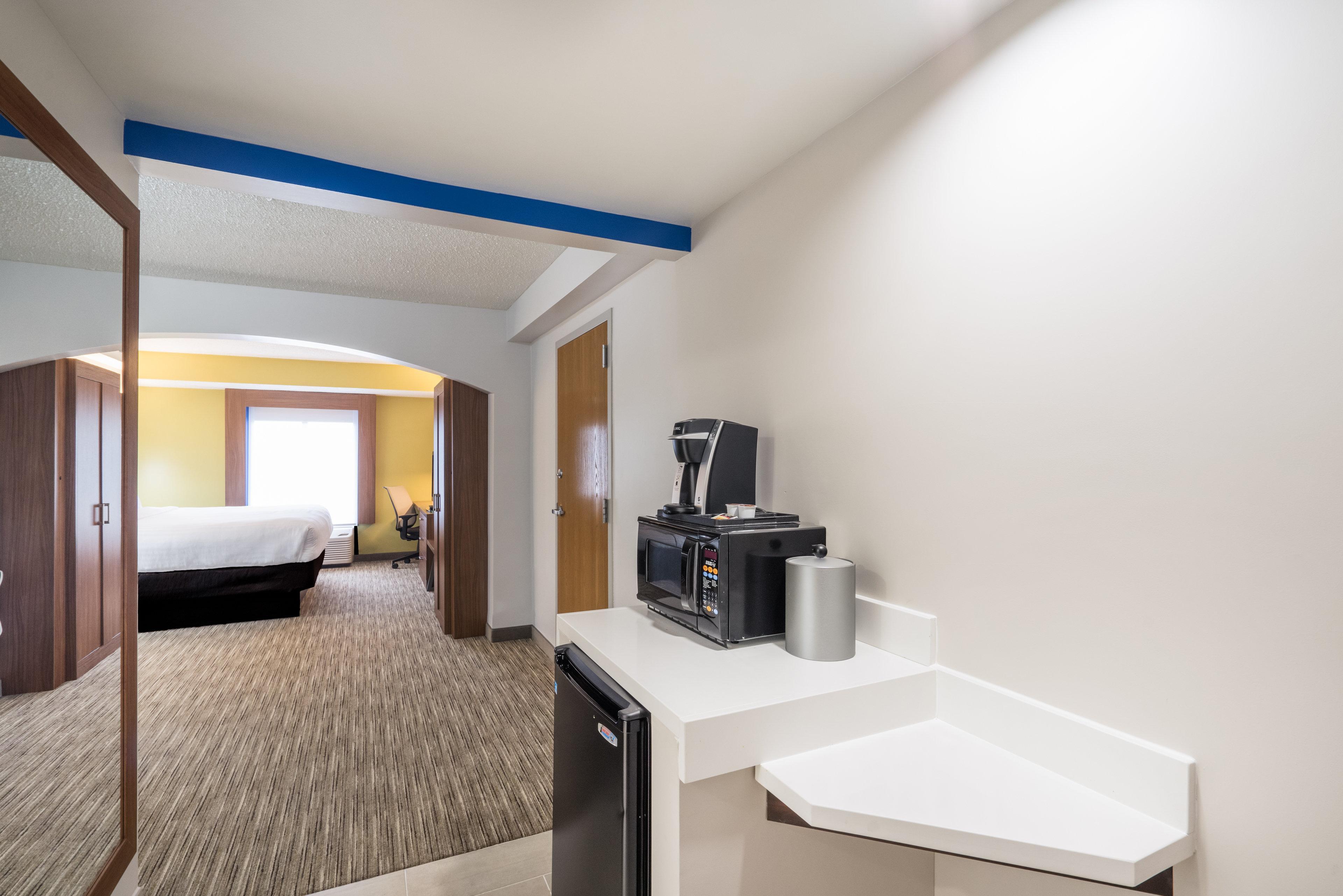 Holiday Inn Express Hotel & Suites Louisville East By Ihg Ngoại thất bức ảnh