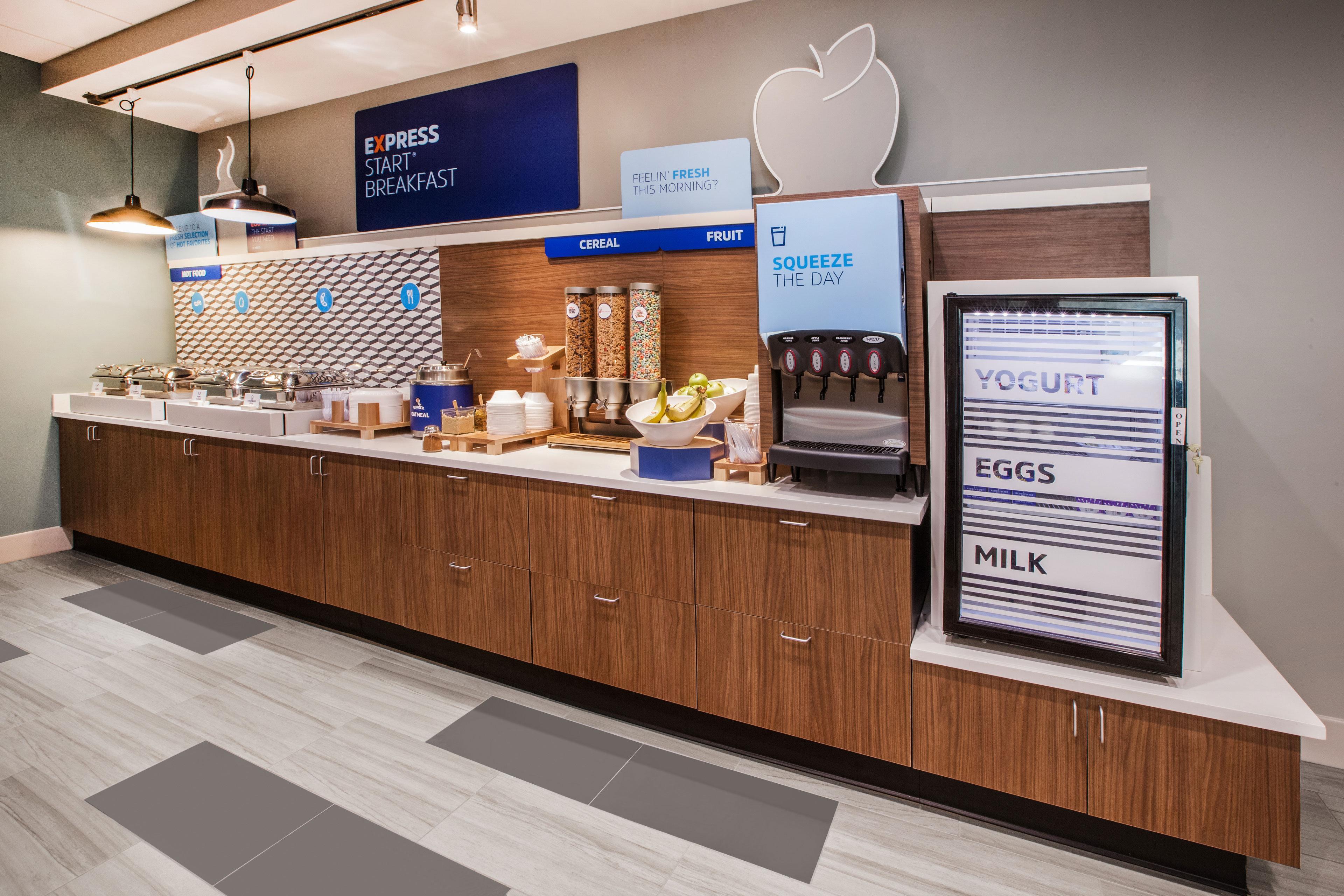 Holiday Inn Express Hotel & Suites Louisville East By Ihg Ngoại thất bức ảnh