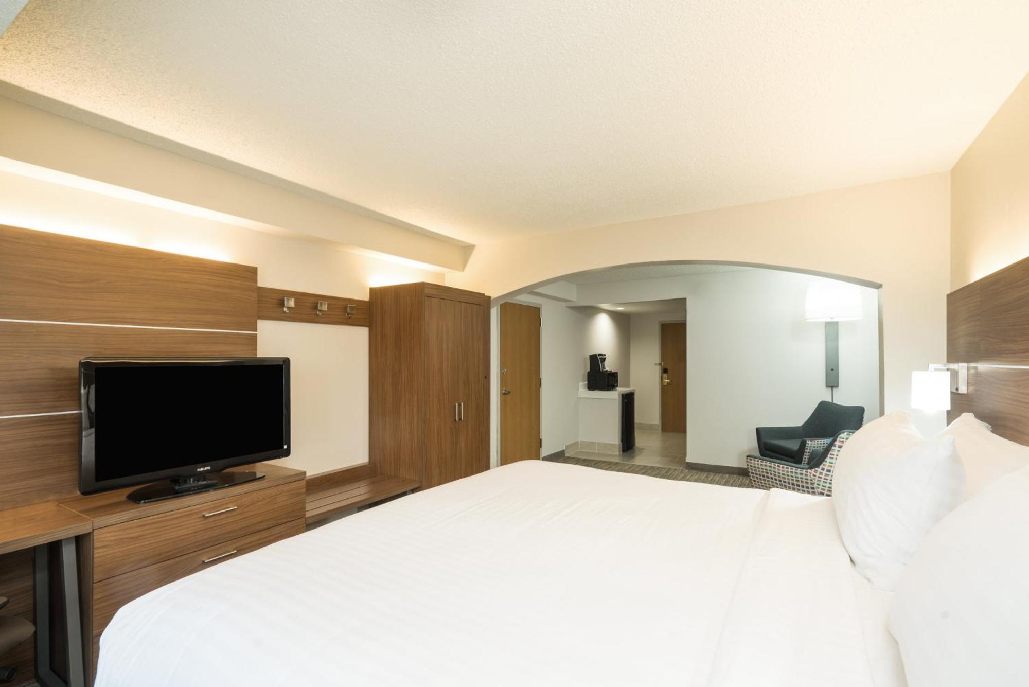 Holiday Inn Express Hotel & Suites Louisville East By Ihg Ngoại thất bức ảnh