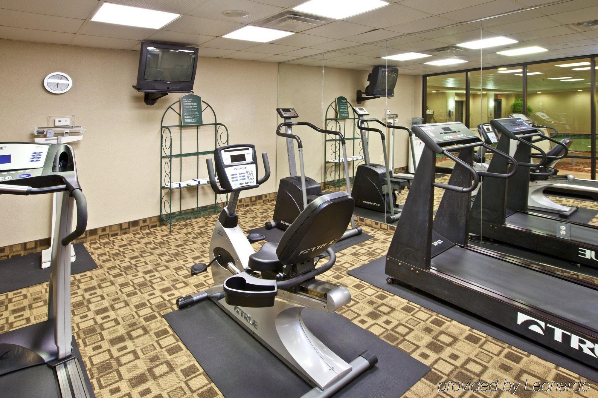 Holiday Inn Express Hotel & Suites Louisville East By Ihg Ngoại thất bức ảnh