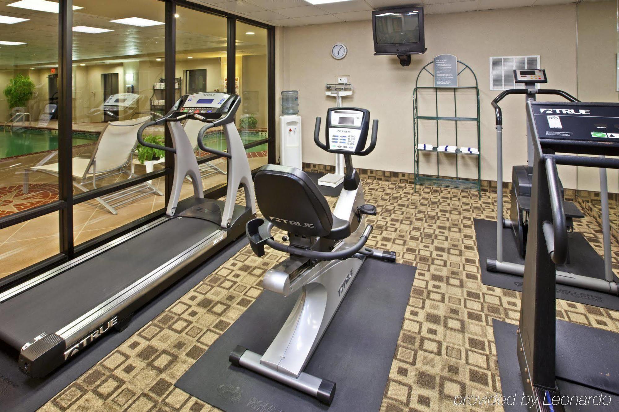 Holiday Inn Express Hotel & Suites Louisville East By Ihg Ngoại thất bức ảnh